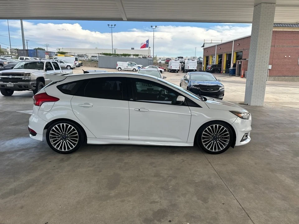 2015 Ford Focus 3rd Gen - Image 4 of 19
