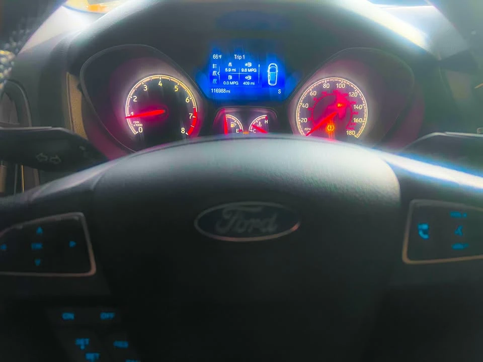 2015 Ford Focus 3rd Gen - Image 12 of 13