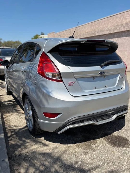 2015 Ford Focus ST 3rd Gen - Image 5 of 12