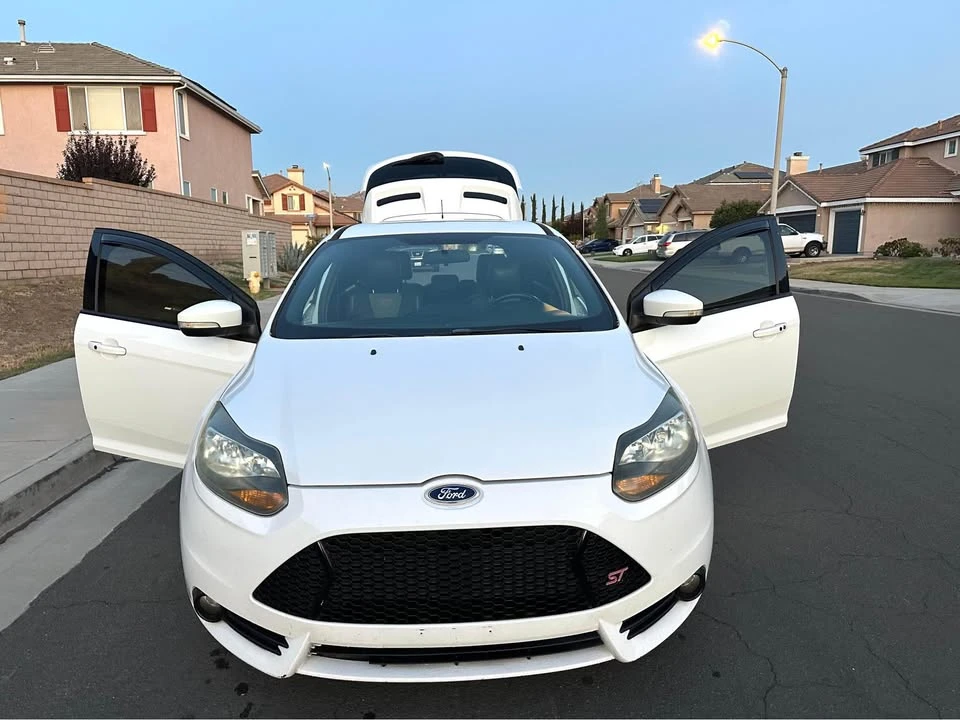 2015 Ford Focus ST 3rd Gen - Image 2 of 13