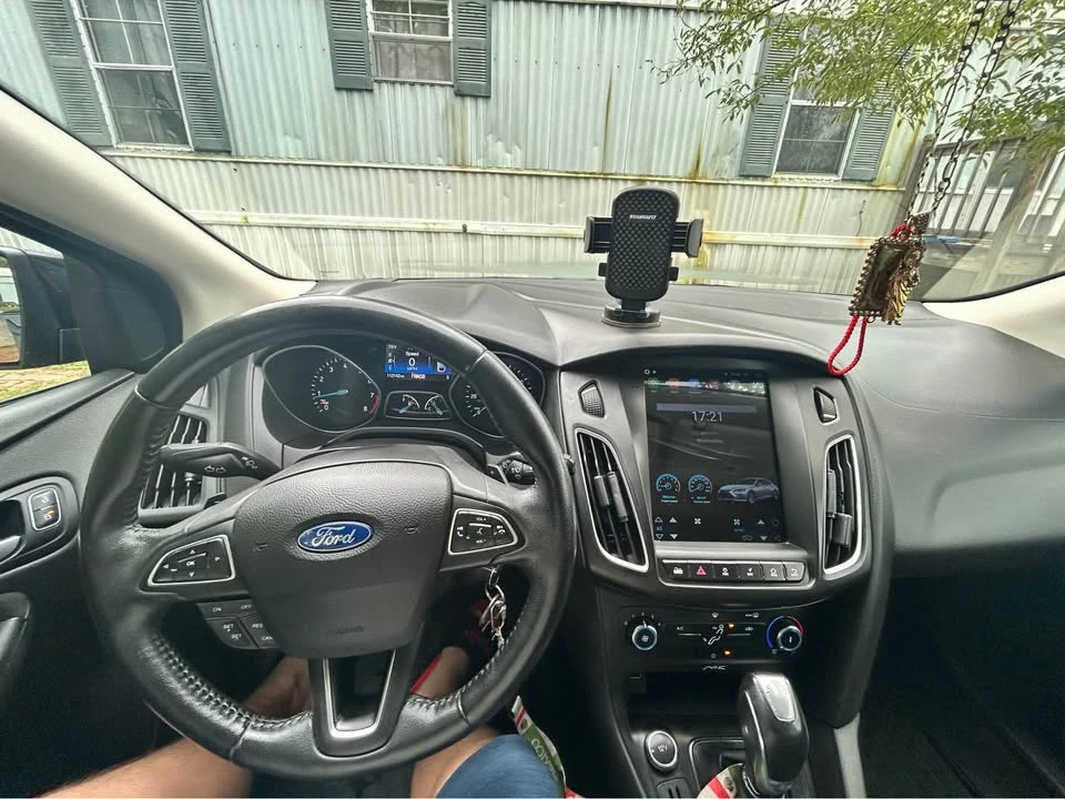 2015 Ford Focus 3rd Gen - Image 4 of 16