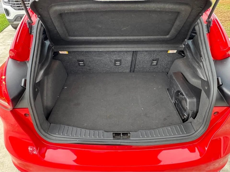 2015 Ford Focus 3rd Gen - Image 2 of 13
