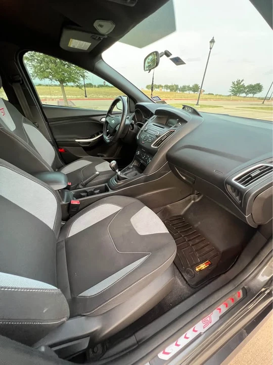 2015 Ford Focus 3rd Gen - Image 14 of 16