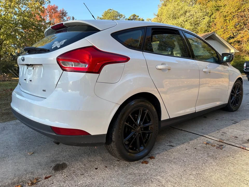 2015 Ford Focus 3rd Gen - Image 8 of 12