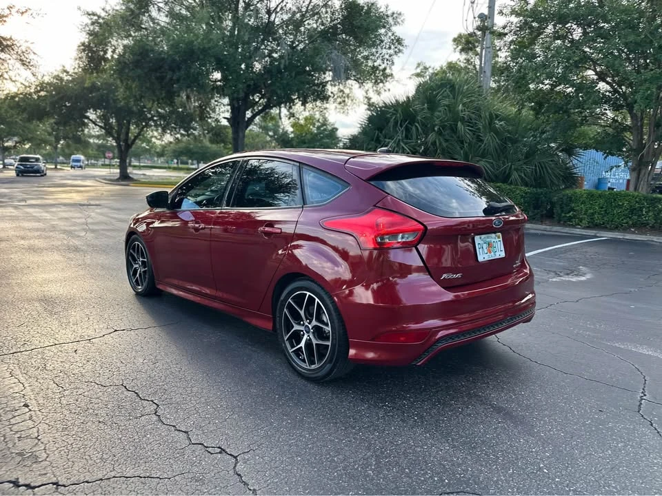 2015 Ford Focus 3rd Gen - Image 14 of 16