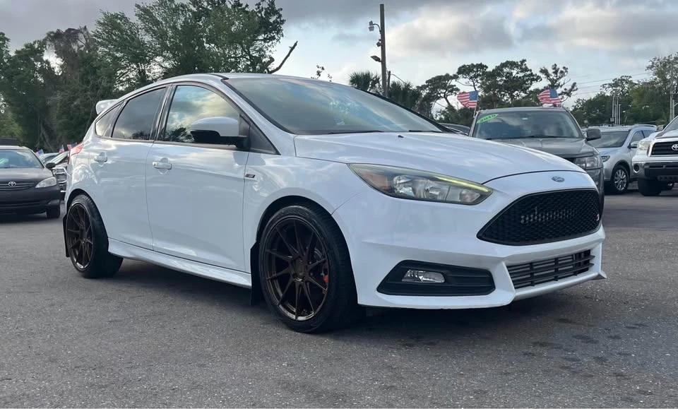 2015 Ford Focus ST 3rd Gen - Image 3 of 13
