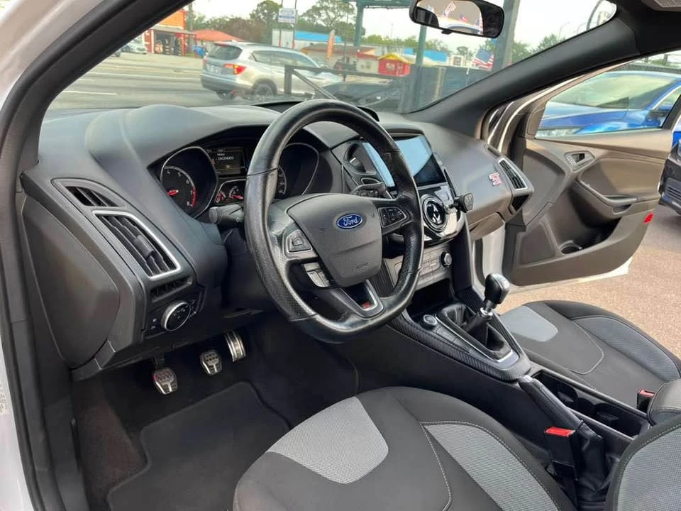 2015 Ford Focus ST 3rd Gen - Image 10 of 13