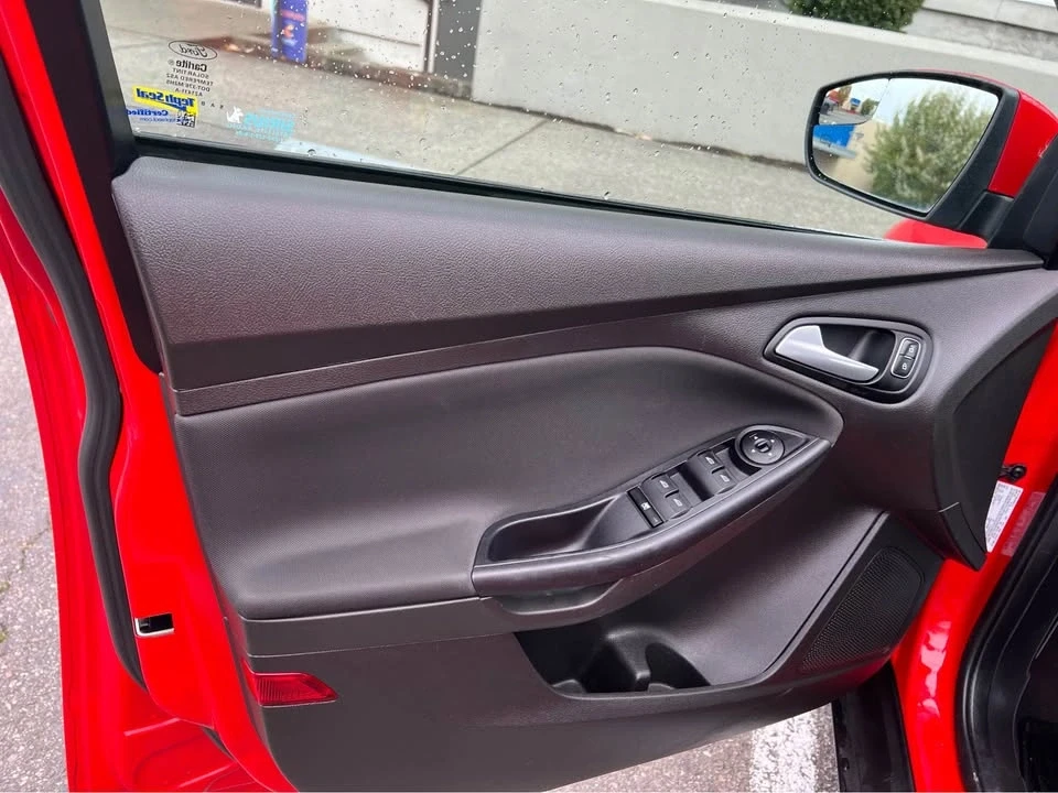 2015 Ford Focus ST 3rd Gen - Image 9 of 13