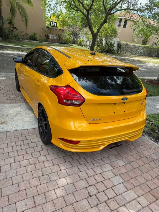 2015 Ford Focus ST 3rd Gen - Image 10 of 12