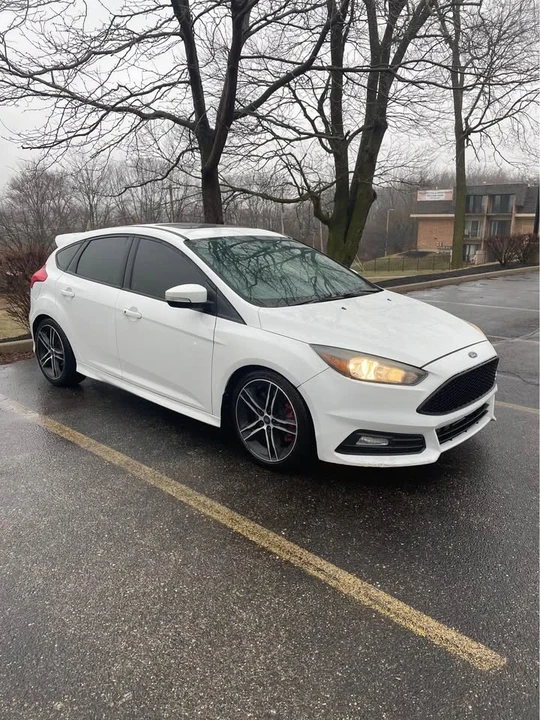 2015 Ford Focus ST 3rd Gen - Image 5 of 7