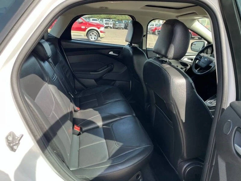 2015 Ford Focus 3rd Gen - Image 10 of 14