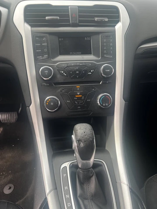 2015 Ford Fusion 2nd Gen - Image 9 of 9