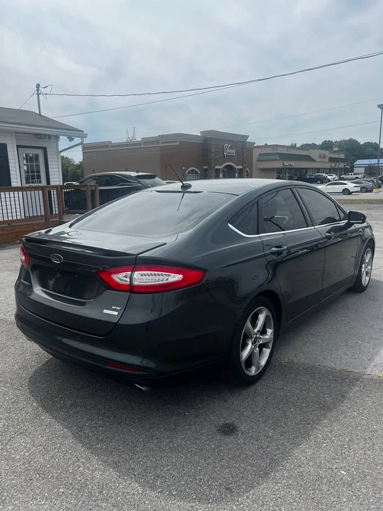 2015 Ford Fusion 2nd Gen - Image 4 of 9