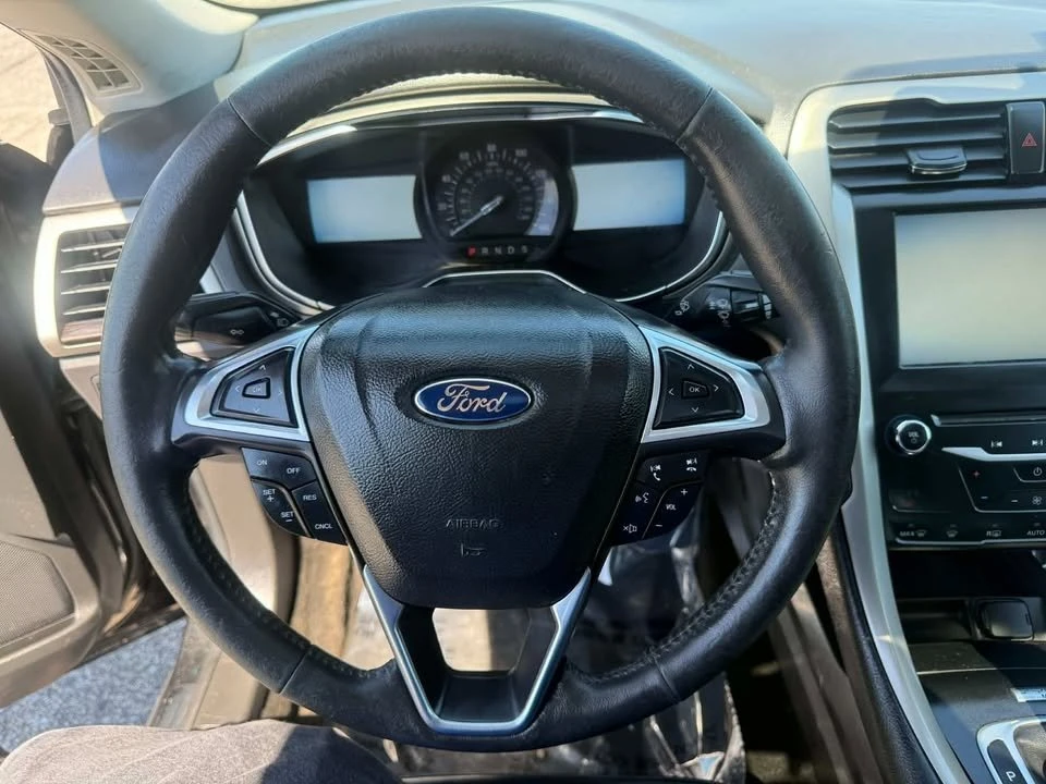2015 Ford Fusion 2nd Gen - Image 14 of 16