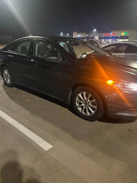2015 Ford Fusion 2nd Gen - Image 6 of 7