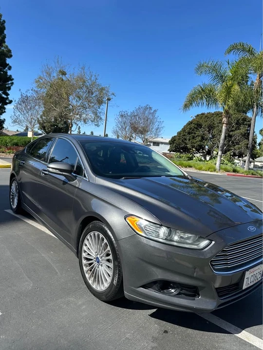 2015 Ford Fusion 2nd Gen - Image 5 of 9