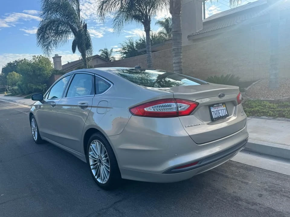 2015 Ford Fusion 2nd Gen - Image 6 of 10