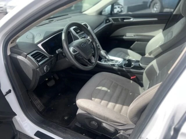2015 Ford Fusion 2nd Gen - Image 10 of 14