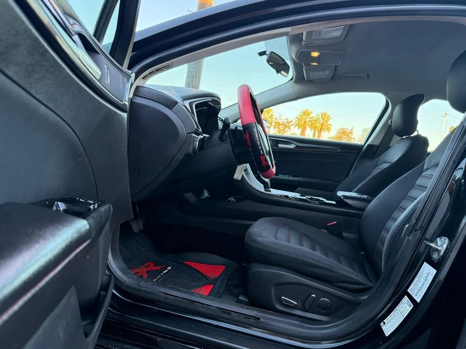 2015 Ford Fusion 2nd Gen - Image 9 of 12