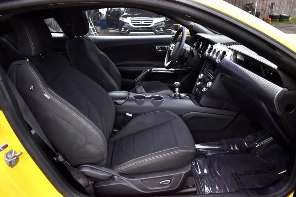 2015 Ford S550 Mustang - Image 12 of 20