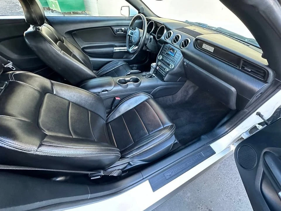 2015 Ford S550 Mustang - Image 12 of 20