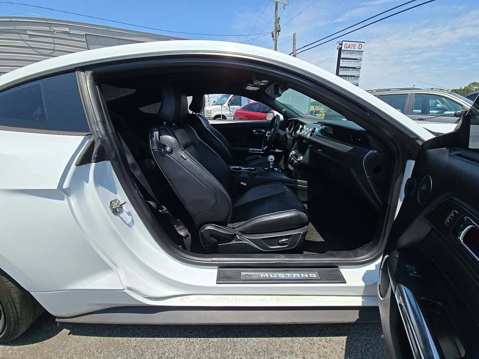2015 Ford S550 Mustang - Image 4 of 12