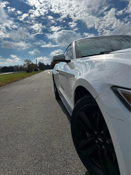 2015 Ford S550 Mustang - Image 7 of 17