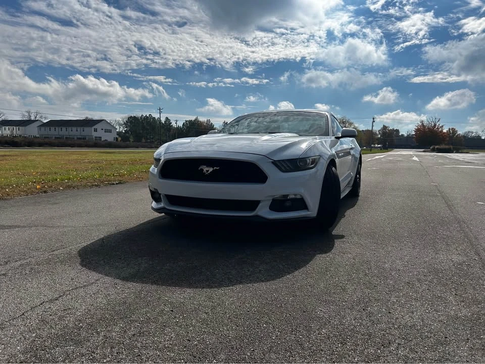 2015 Ford S550 Mustang - Image 2 of 17