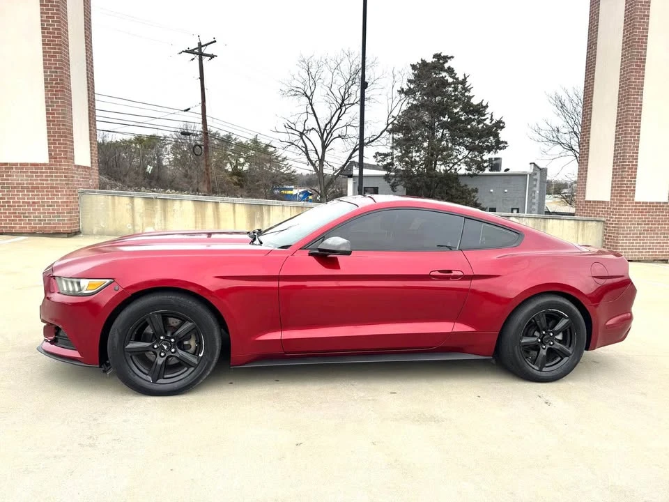 2015 Ford S550 Mustang - Image 2 of 11
