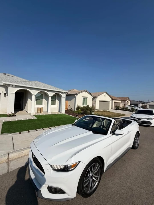 2015 Ford S550 Mustang - Image 2 of 16