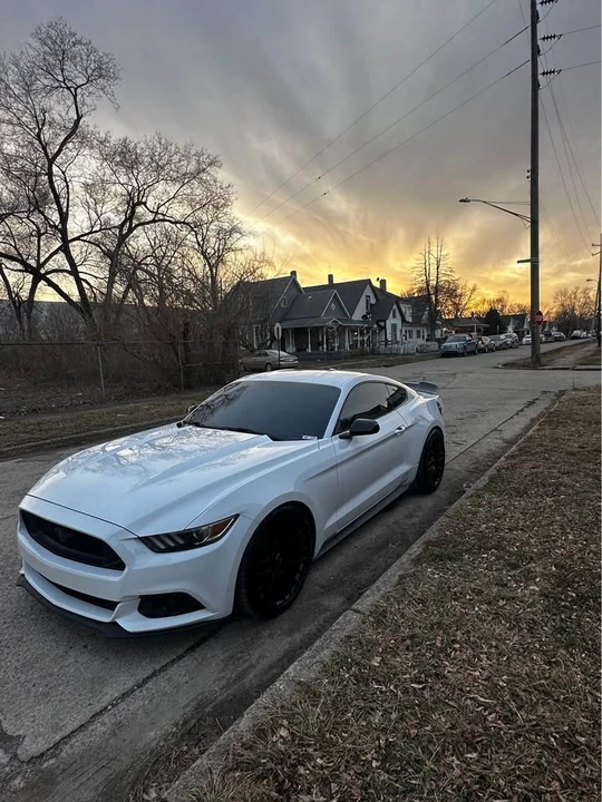 2015 Ford S550 Mustang - Image 4 of 10