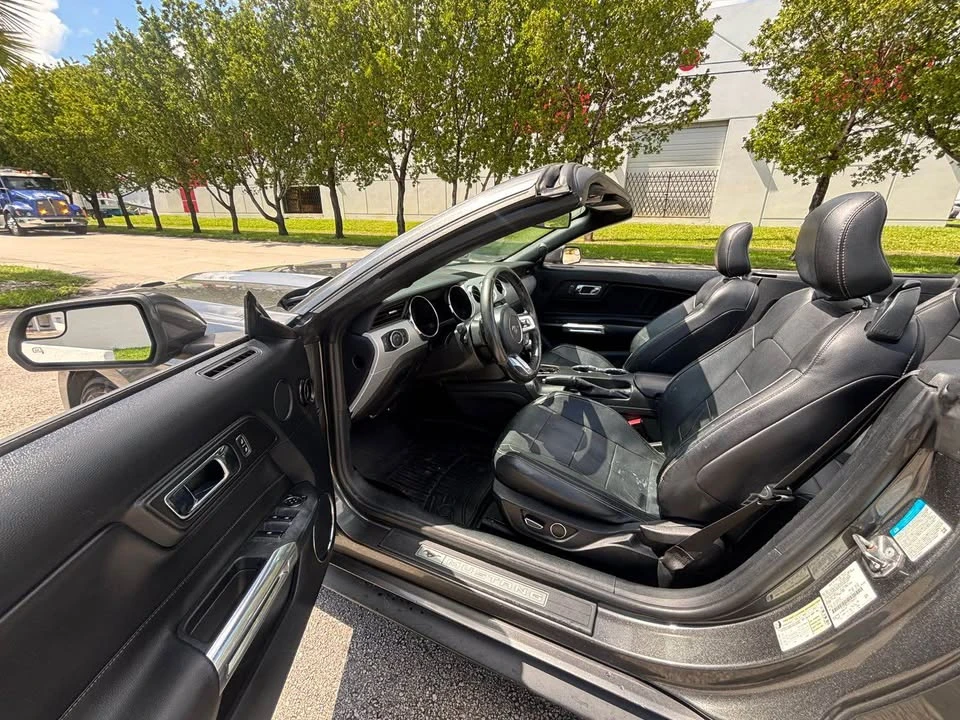 2015 Ford S550 Mustang - Image 9 of 17