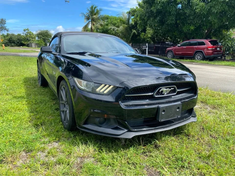 2015 Ford S550 Mustang - Image 2 of 8