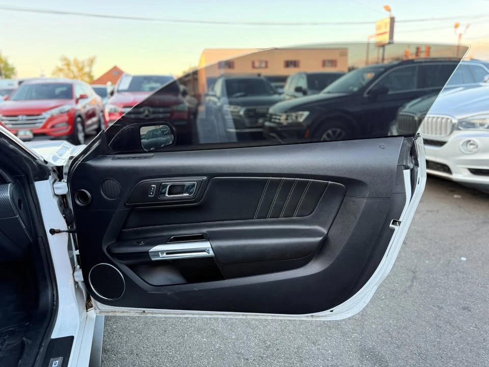 2015 Ford S550 Mustang - Image 11 of 19