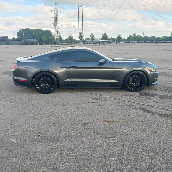 2015 Ford S550 Mustang - Image 2 of 19