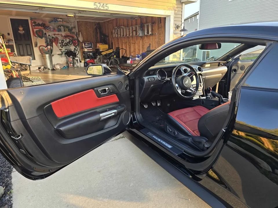 2015 Ford S550 Mustang - Image 12 of 18