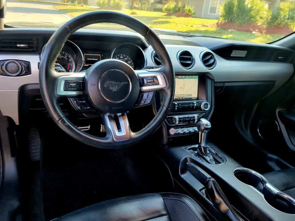 2015 Ford S550 Mustang - Image 2 of 17