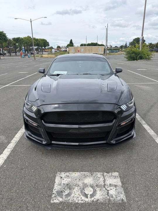 2015 Ford S550 Mustang - Image 2 of 11