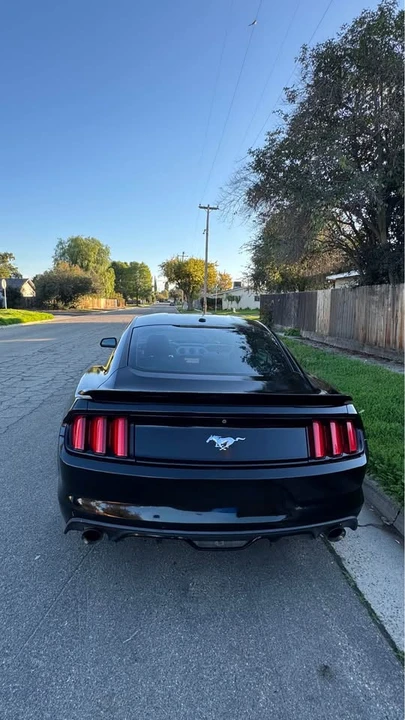 2015 Ford S550 Mustang - Image 7 of 19