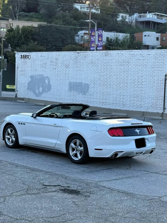 2015 Ford S550 Mustang - Image 10 of 17