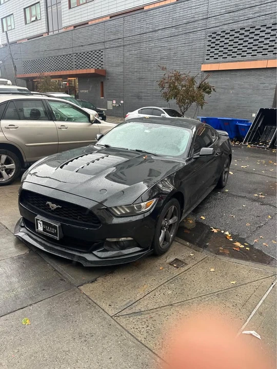 2015 Ford S550 Mustang - Image 2 of 6