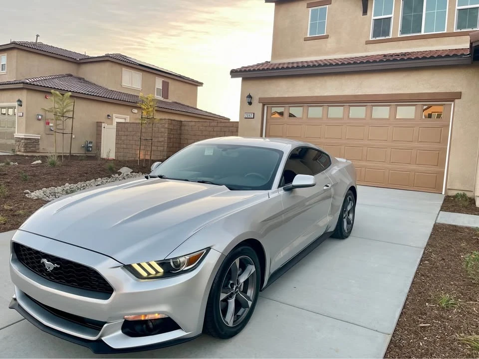 2015 Ford S550 Mustang - Image 2 of 10