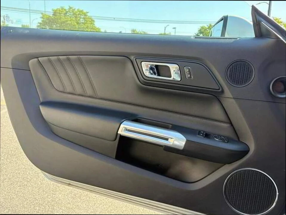 2015 Ford S550 Mustang - Image 10 of 13