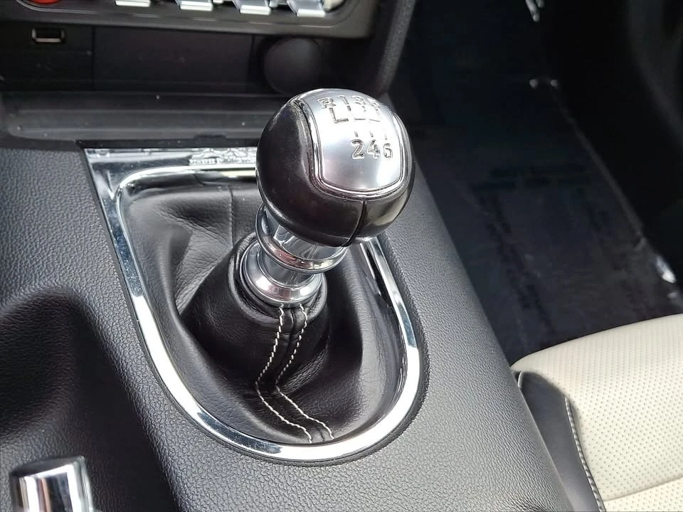 2015 Ford S550 Mustang - Image 14 of 20