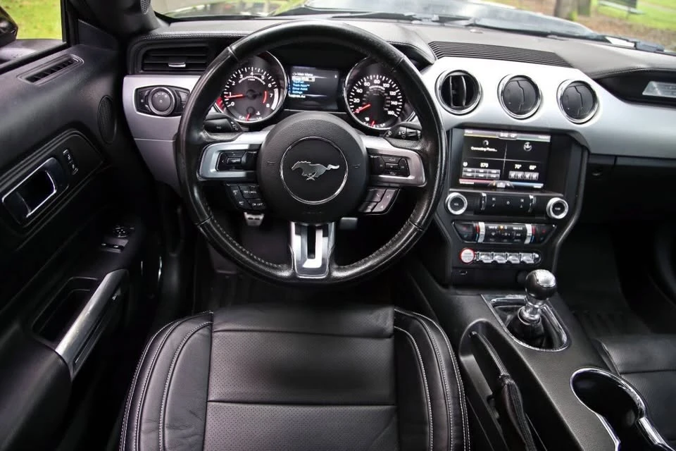 2015 Ford S550 Mustang - Image 12 of 16
