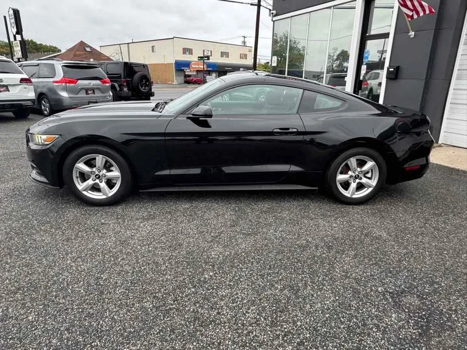 2015 Ford S550 Mustang - Image 2 of 20