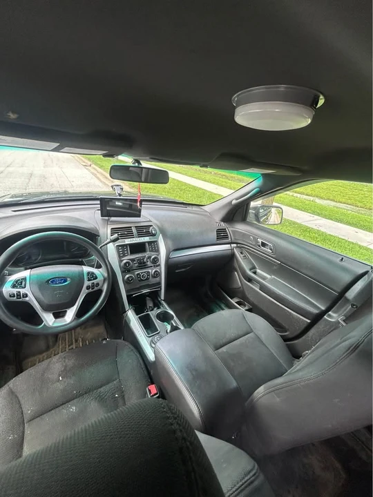 2015 Ford Taurus 6th Gen - Image 17 of 19
