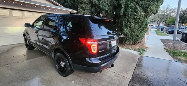 2015 Ford Explorer 5th Gen - Image 4 of 17