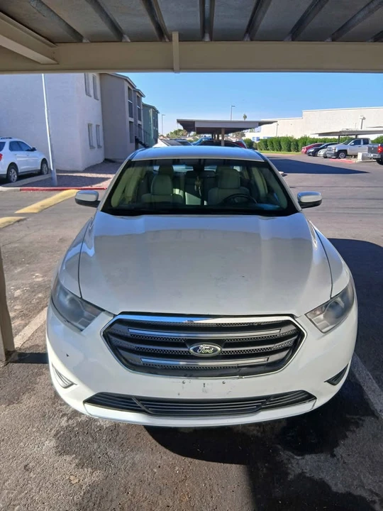 2015 Ford Taurus 6th Gen - Image 2 of 15