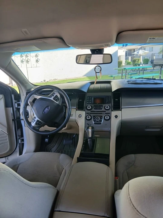 2015 Ford Taurus 6th Gen - Image 12 of 15